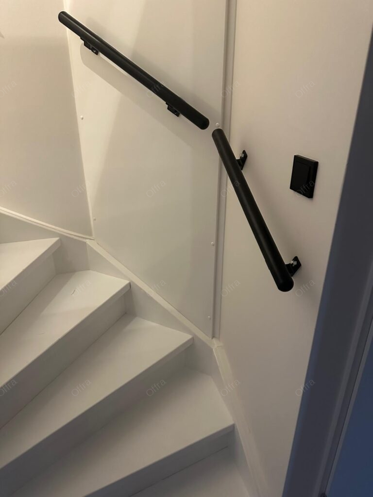 Trap laten schilderen