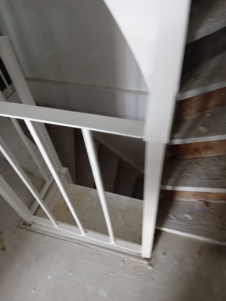 Trap laten schilderen