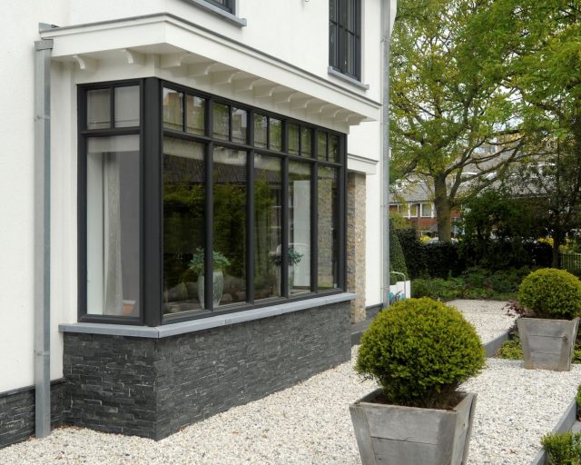 Erker aanbouw door een klant bij Offra