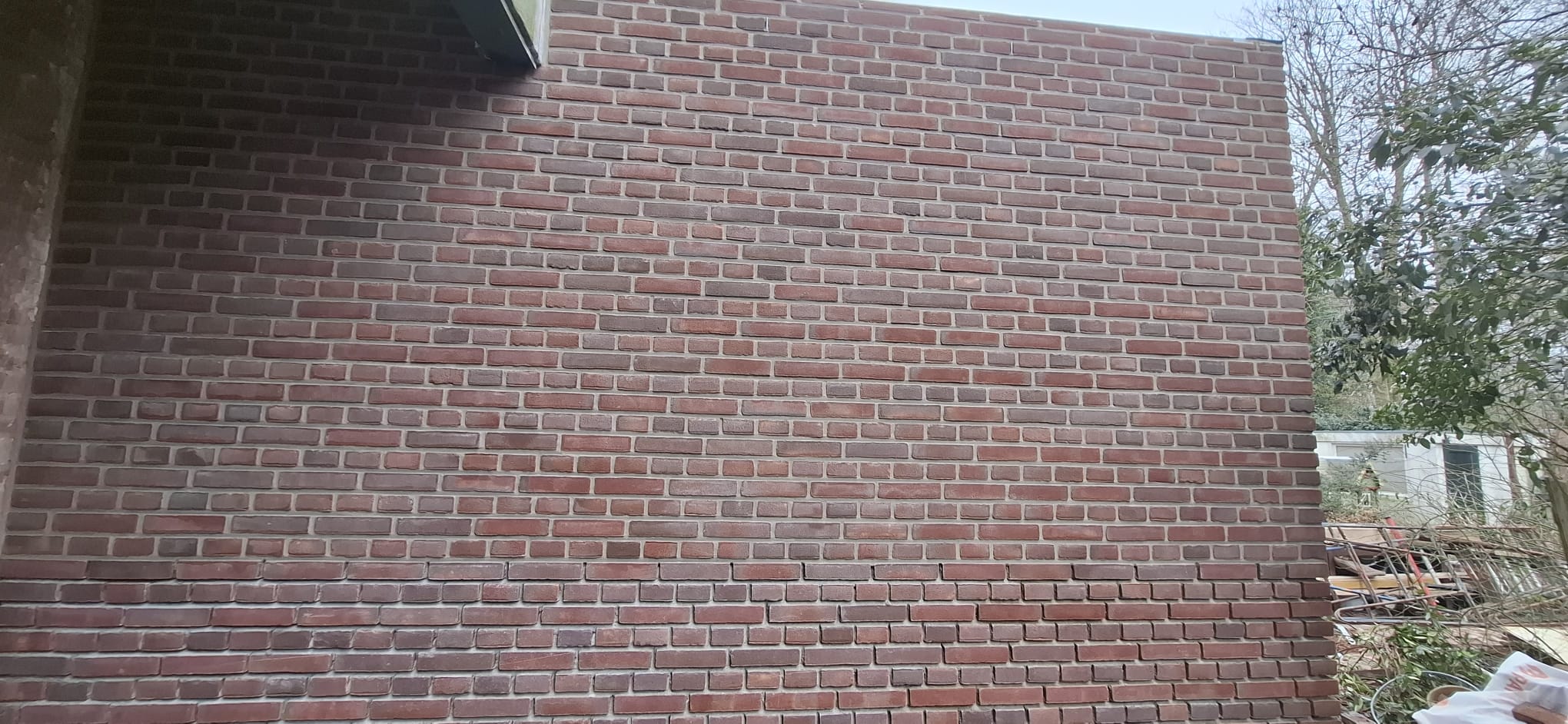 Aanbouw Amsterdam zijkant van de gevel