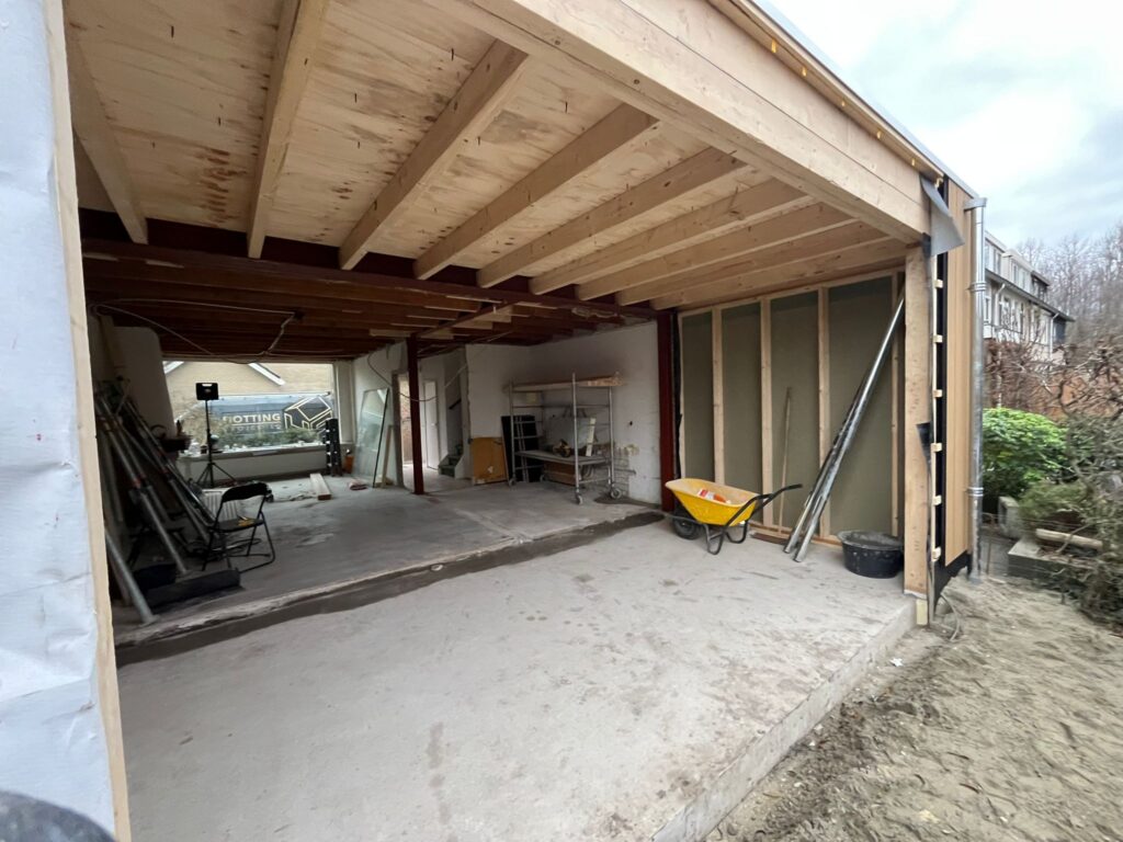 Aanbouw Pijnacker in aanbouw door aannemer