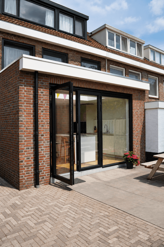 Aanbouw Zoeterwoude door een aannemer via Offra gebouwd