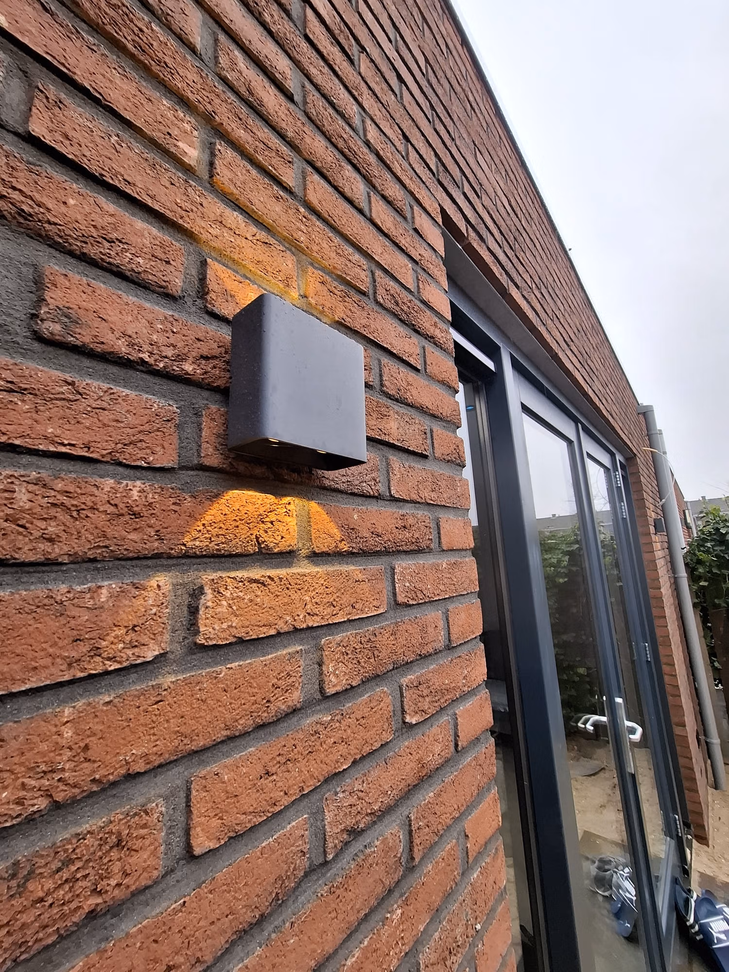Zijkant aanbouw Zwijndrecht